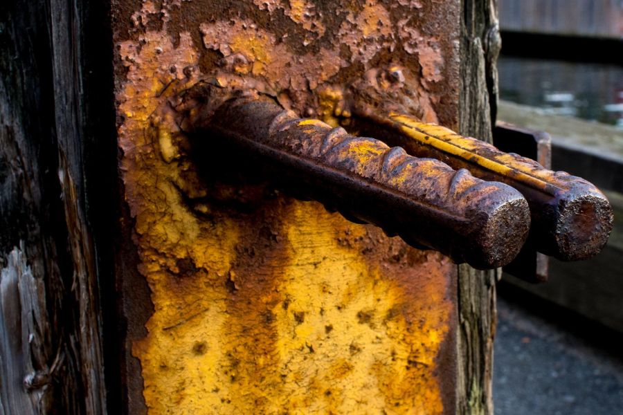 Brief overview of corrosion in the construction industry